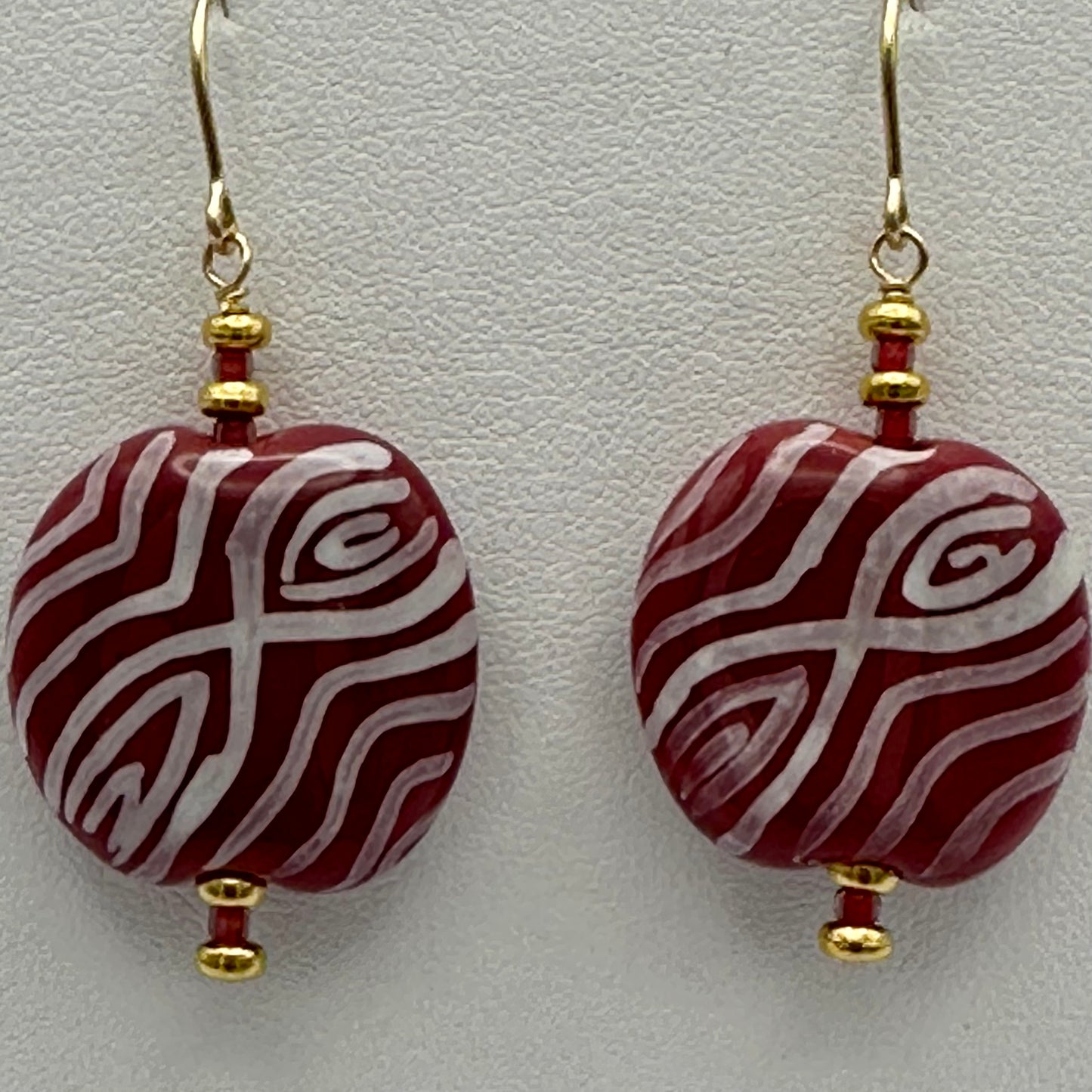 Kenyan Clay Bead Earrings: rose/white