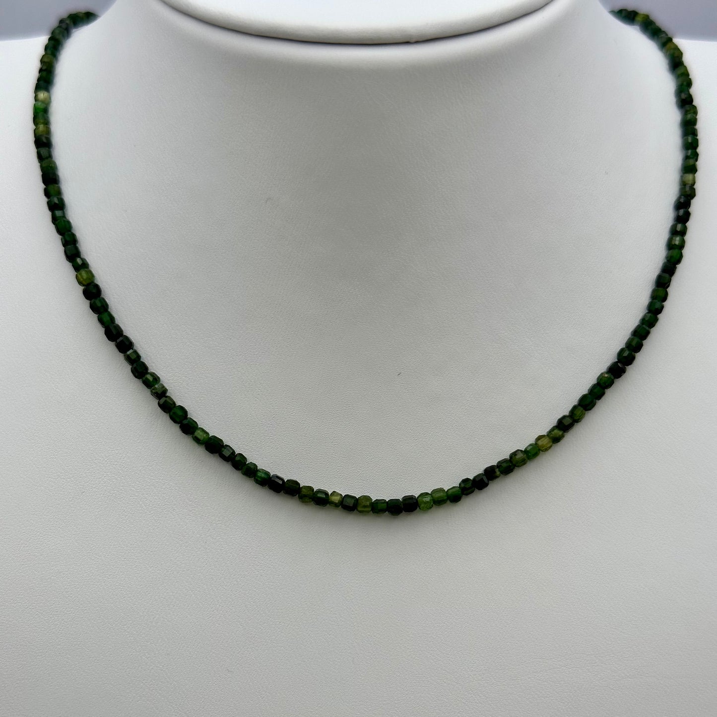 Single Choker: Chrome Tourmaline (Green Tourmaline)